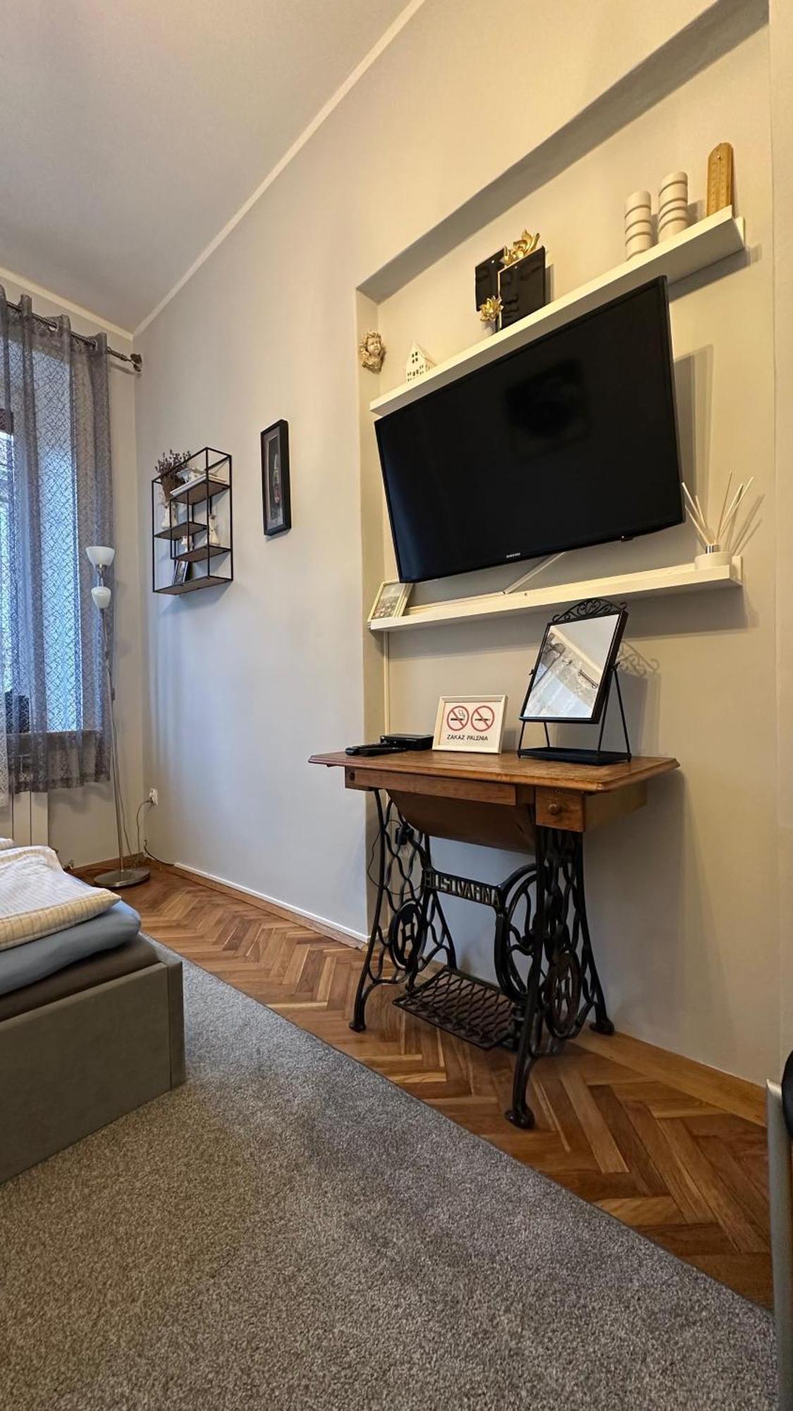 Apartament Przy Dworcu Радом Екстер'єр фото